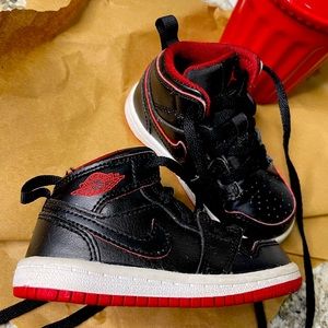 6C Toddler Nike Shoes/Jordans/Black & Red Toddler Shoes